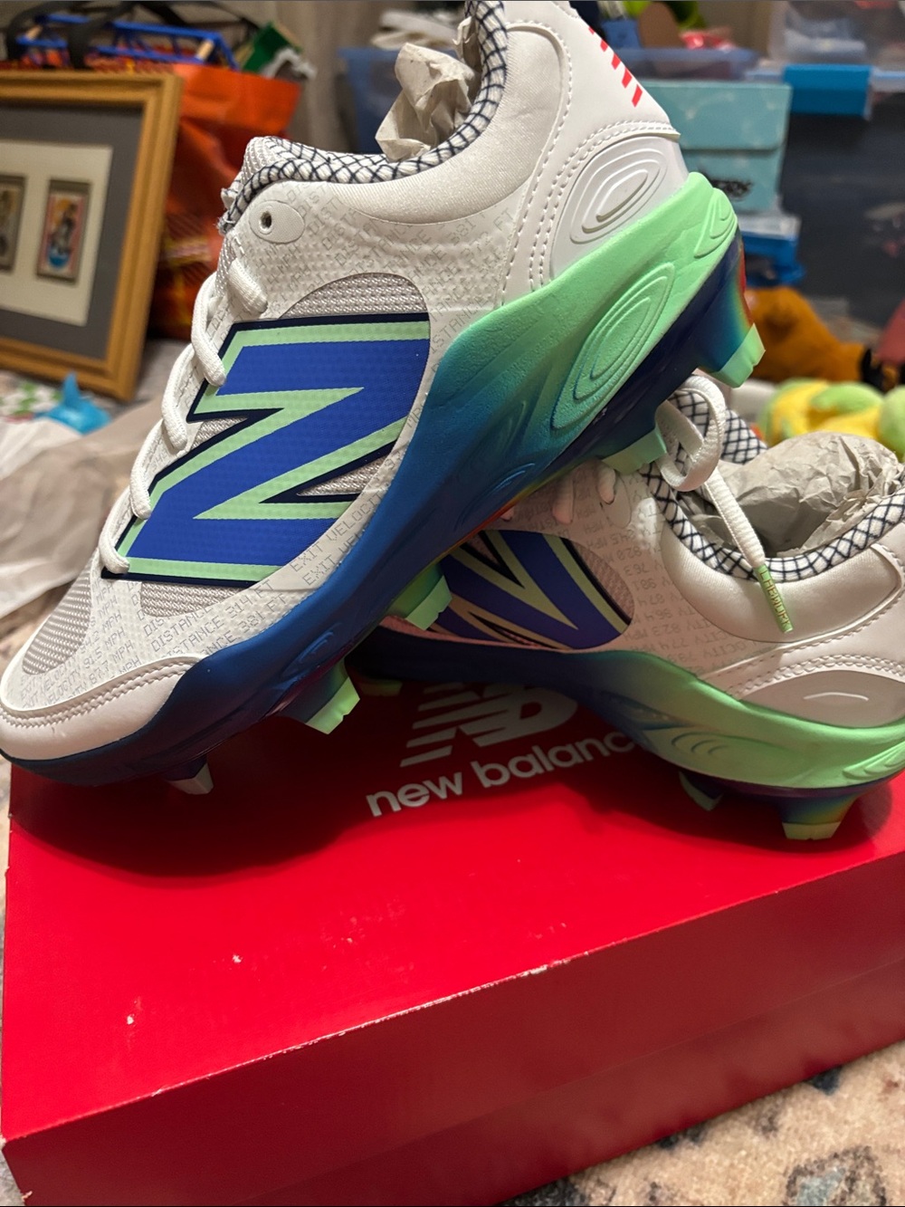 NWT.  New Balance Kids baseball cleats. Men’s 6.5